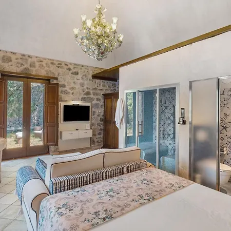 Romantico Casale Di Lusso Con *